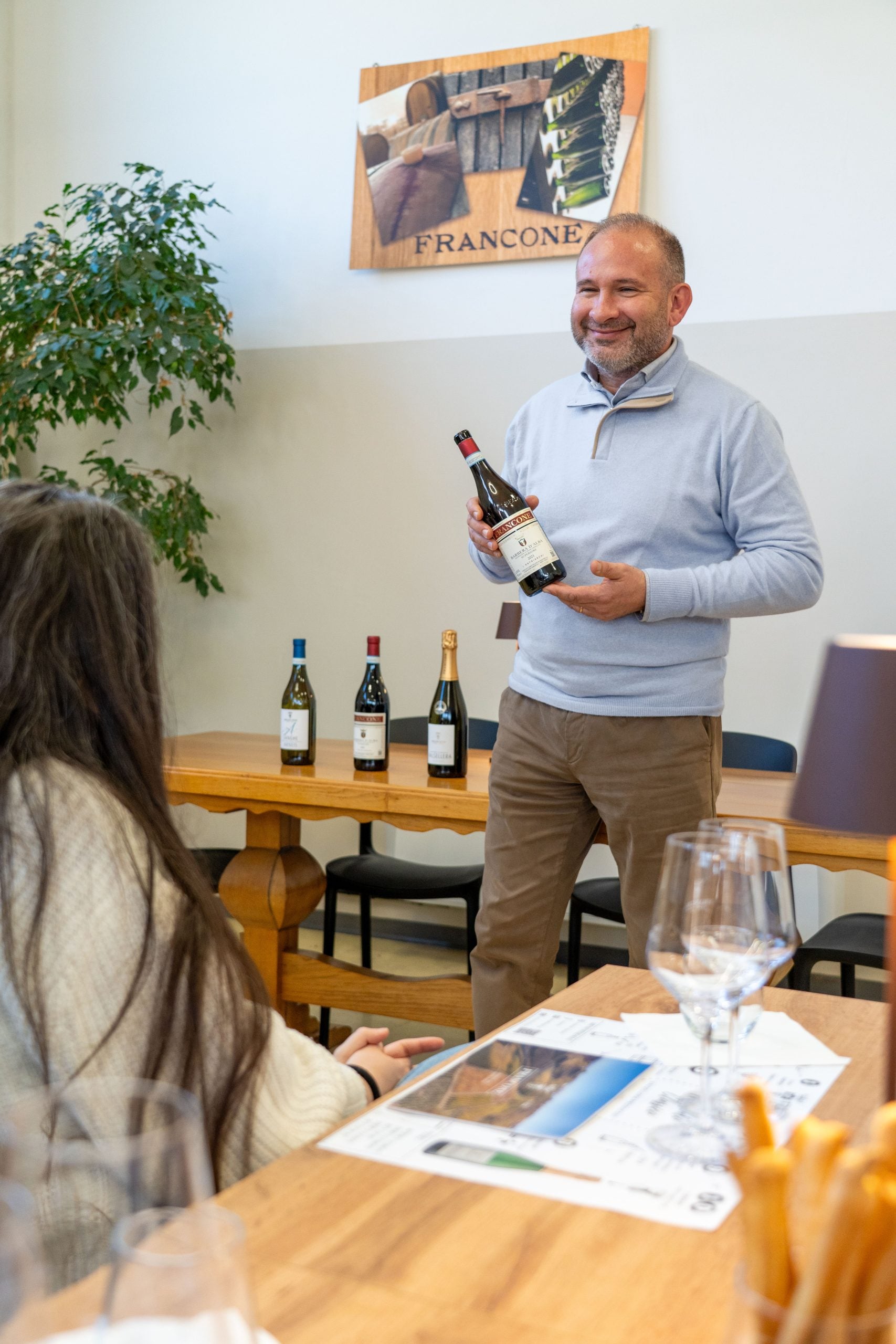 Marco presenta il Barbera